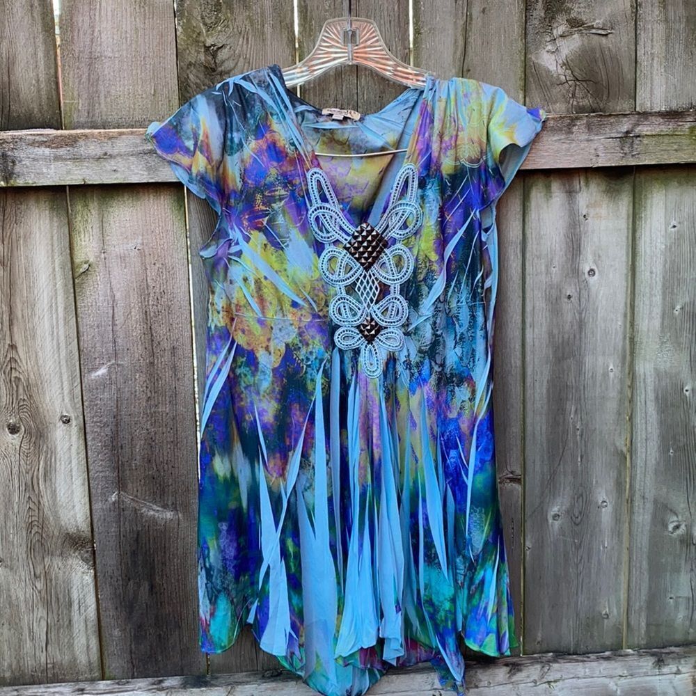 One world tunic sz. S